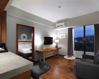 Aston Inn Batu - Batu