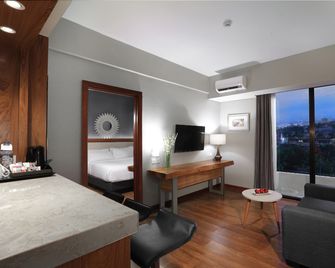 Aston Inn Batu - Batu