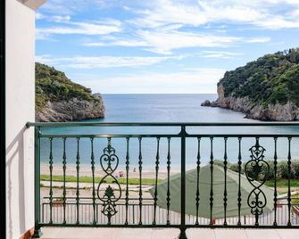 Hotel Apollon Corfu - Palaiokastritsa - Балкон