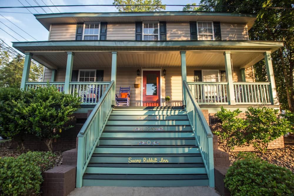 Swamp Rabbit Inn - Greenville - Building