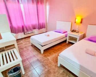 The Inns by the Oriental Bacolod - Bacólod - Habitación