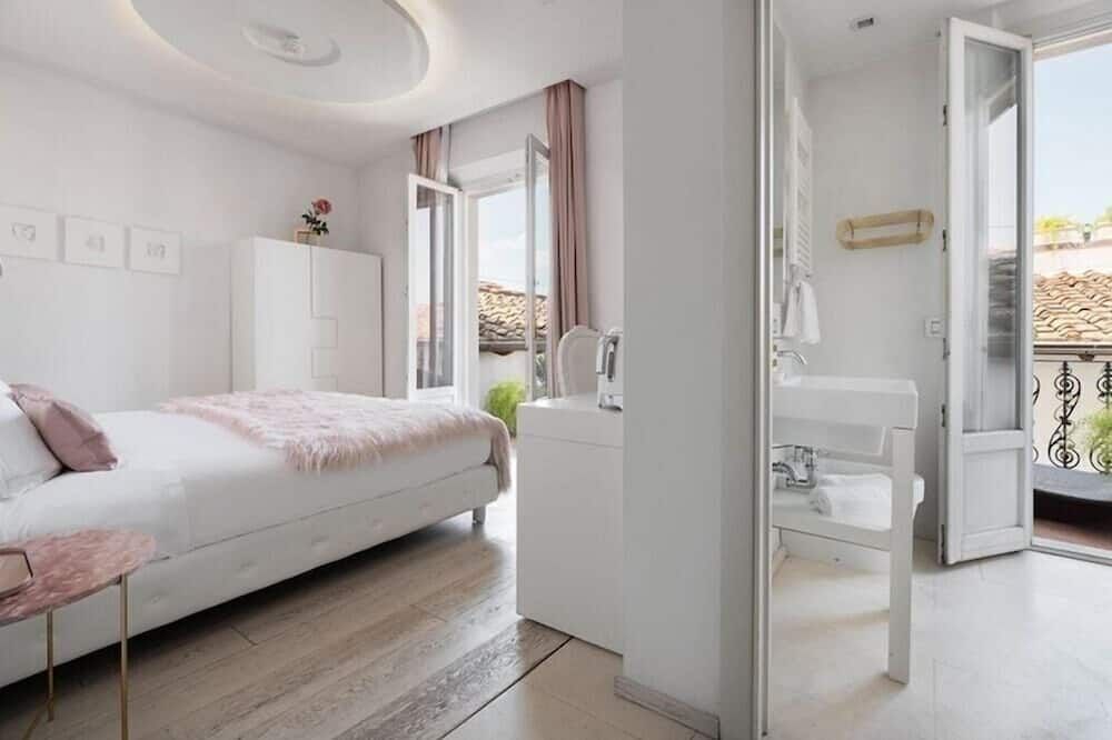 يوروستارز فلورينس بوتيك