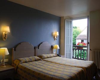 Hotel Loizu - Burguete-Auritz - Bedroom