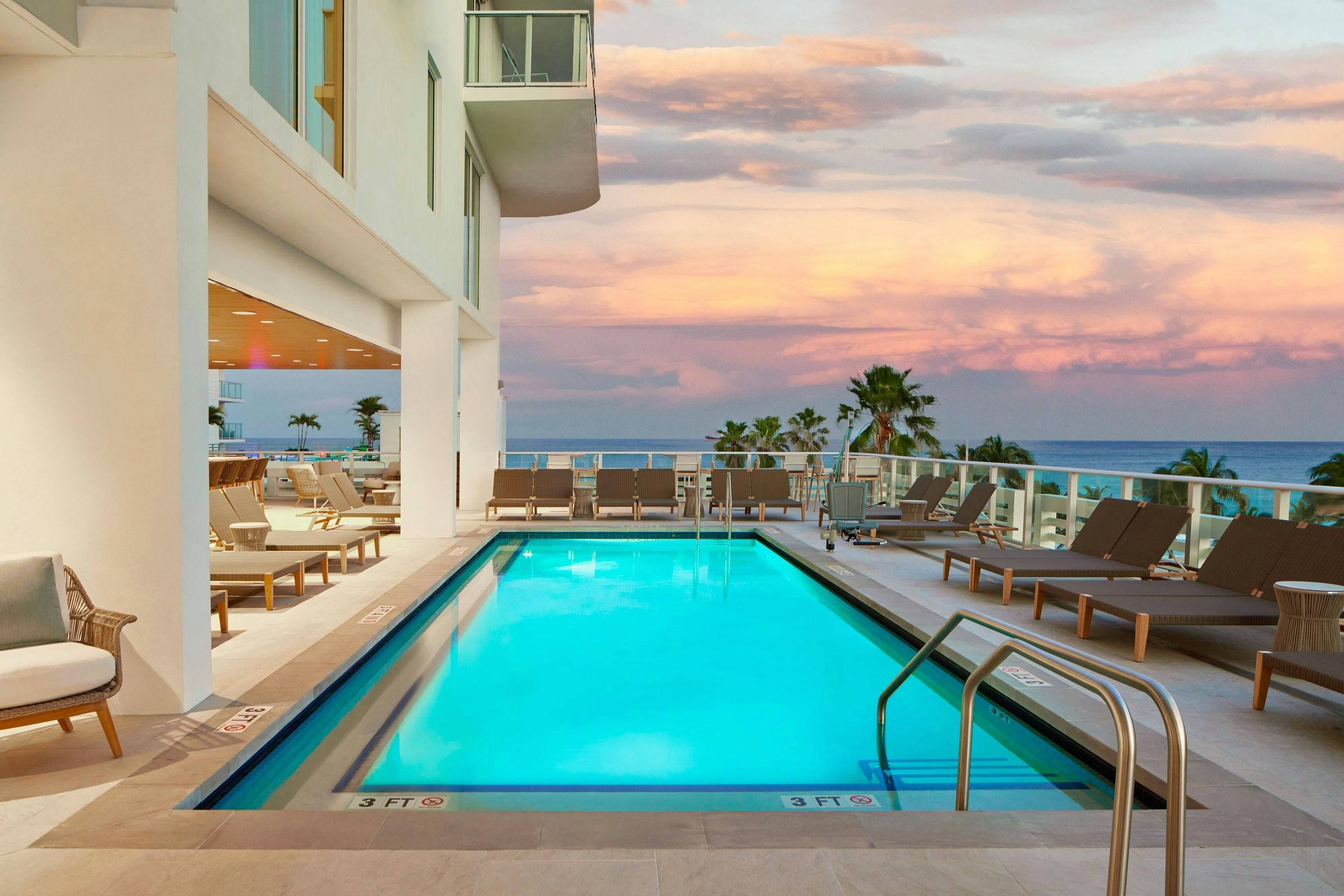 AC Hotel by Marriott Fort Lauderdale Beach - Fort Lauderdale - Pool