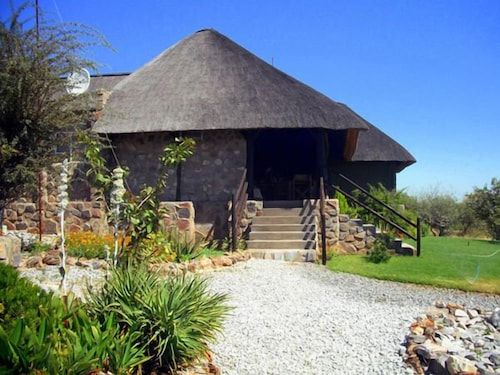 Mondjila Safari Camp - Okaukuejo - Lobby