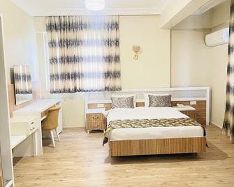 Grand Gülizar Hotel - Şanlıurfa - Schlafzimmer