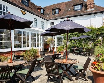 Spread Eagle Hotel And Spa - Midhurst - Patio