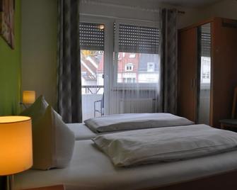 Hotel Discovery - Stuttgart - Kamar Tidur