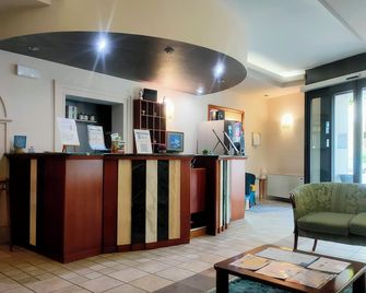 Hotel Il Boschetto - Pistoia - Reception