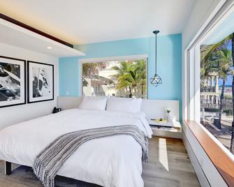 Ocean Treasure Beachside Suites - Fort Lauderdale - Habitación