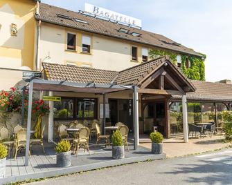 Hôtel Bagatelle Paris Nord Roissy - ex Inter-Hotel - Goussainville - Edificio