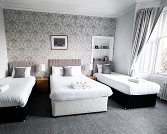 McInnes House rooms with breakfast - Kingussie
