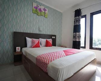Hotel O Green Palm Kostel Syariah - Lubuklinggau