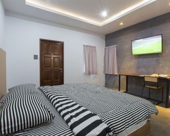 88 Fine Hotel @ Suratthani Airport - Surat Thani