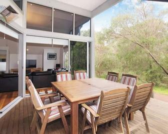 Peppy Tree House - walk from Old Dunsborough - Dunsborough - Patio