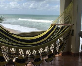 Surf Front Panga Villa A20 Hacienda Iguana Tola - El Gigante - Balcón