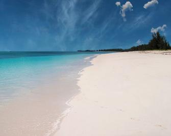 Lillian's Bungalows - Ground Floor Retreat - Green Turtle Cay - Plage