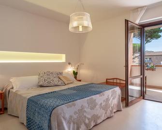 Ricci Hotel - Marina di Grosseto - Grosseto - Schlafzimmer