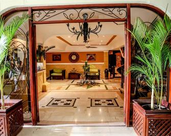 The Mt Hotel Plaza Brisas - Punta Cana - Lobi