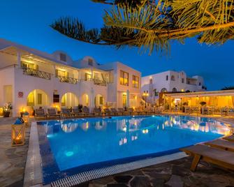 Hotel Mathios - Akrotiri - Kolam