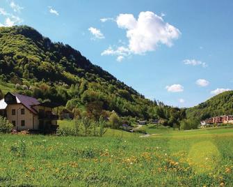 Beautiful Apartment In Lasko With Wifi - Laško