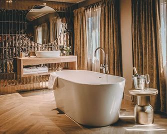 Hotel Centraal Baarlo - Baarlo - Bathroom