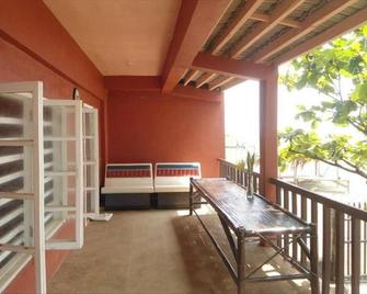 Magra Beach Resort And Nature Park - Real - Balcón