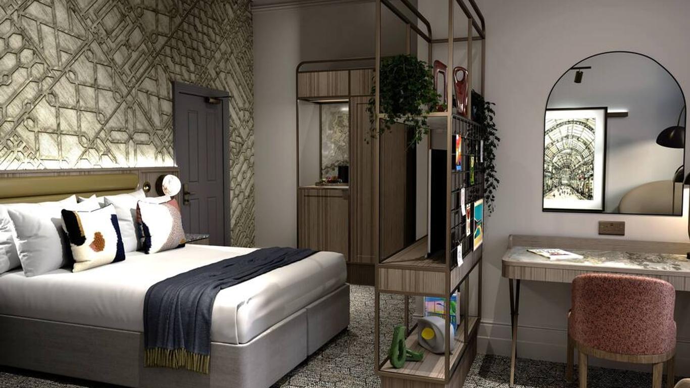 The Met Hotel