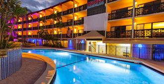 Royal Beach Palace - Fort Lauderdale - Bể bơi
