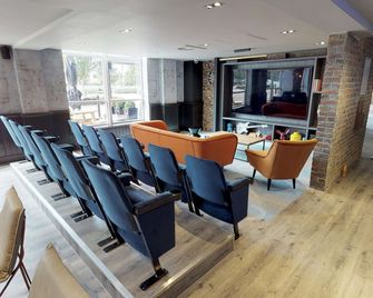 Village Hotel Hull - Kingston upon Hull - Ravintola