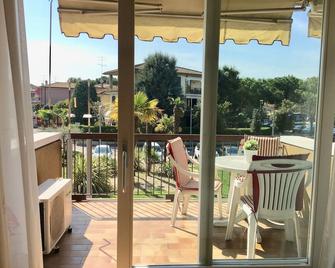 Jolly Apartments - Sirmione - Balcony