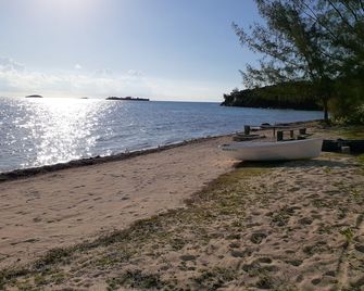 Seabreeze Cozy, Relaxed, Life by the Sea - North Palmetto Point - Beach