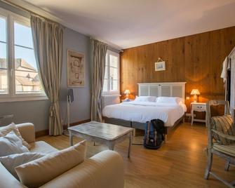 Hotel Le Beaulieu - Beaulieu-sur-Dordogne - Спальня