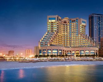 Fairmont Ajman - Ajman - Building