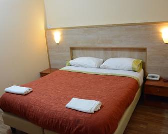 Albergo Royal - Génova - Habitación