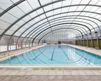 Madrid Airport Suites, Affiliated by Meliá - Madrid - Pool