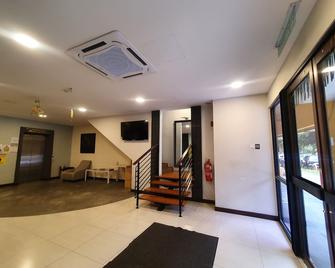 Kino Hotel - Shah Alam - Lobby