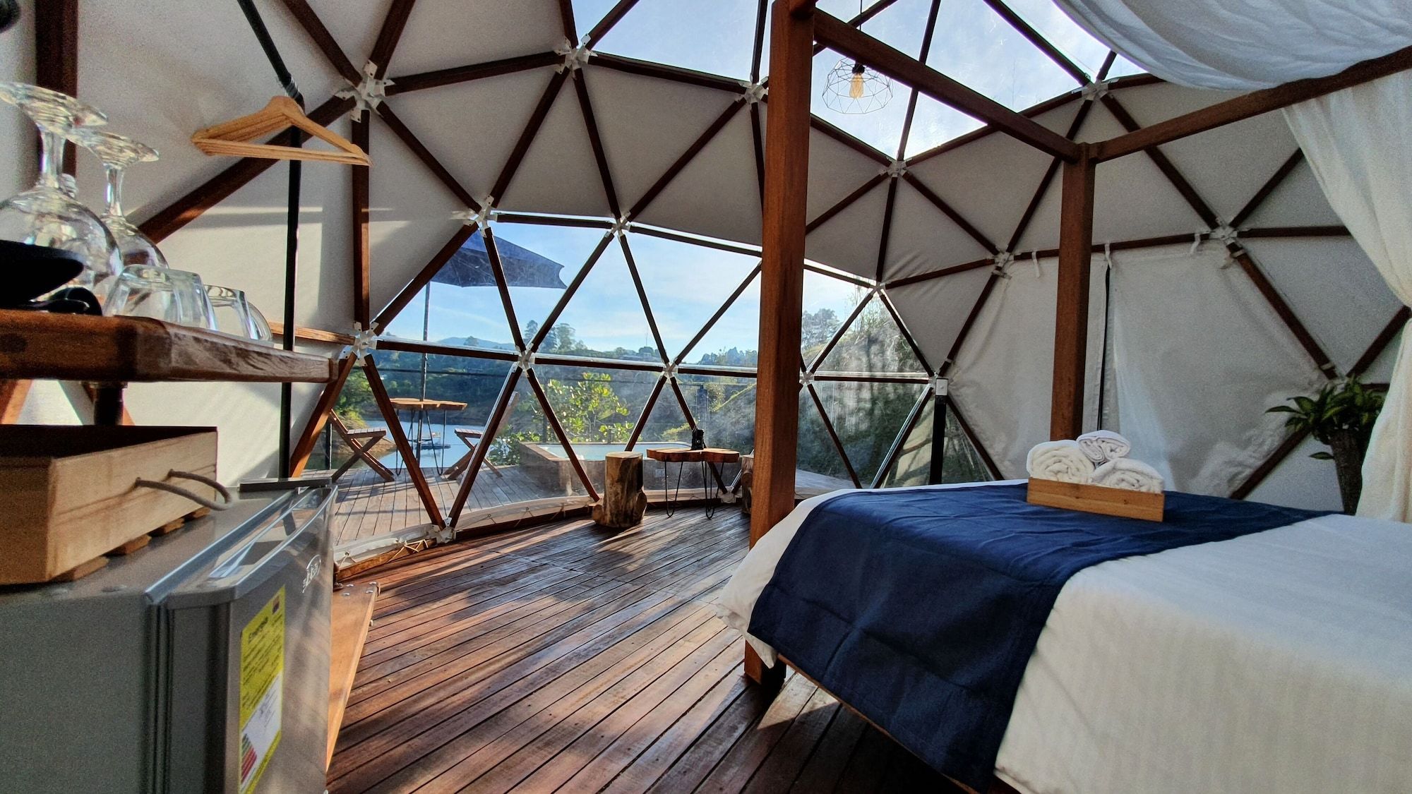 Domus Glamping - Guatapé - Schlafzimmer