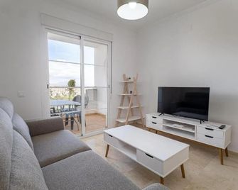 Small Oasis 2371 Sea view - Manilva - Obývací pokoj