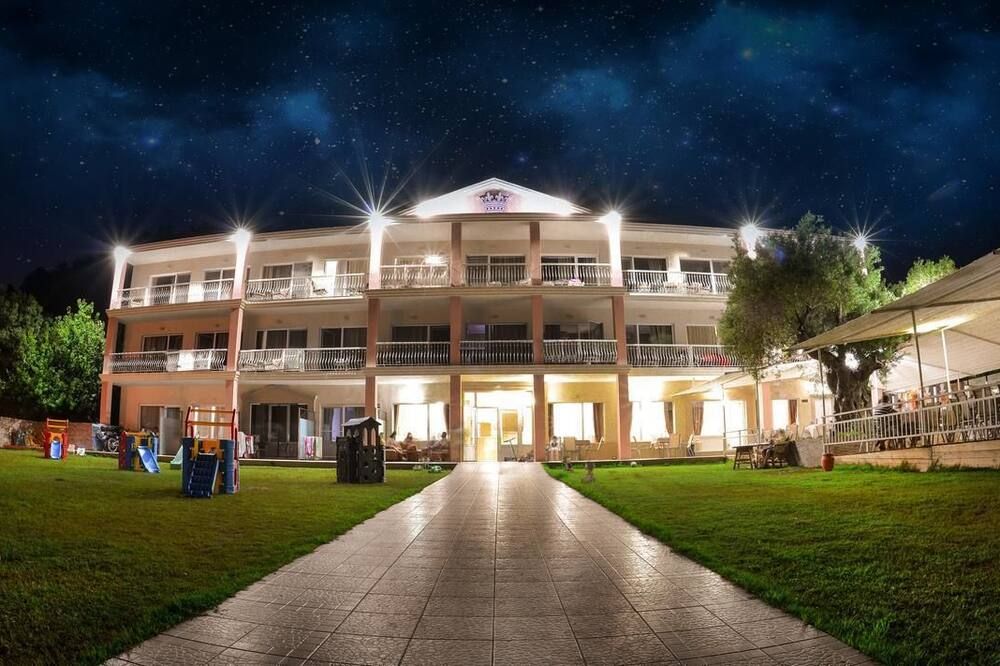 Crown Hotel - Nea Skioni - Будівля