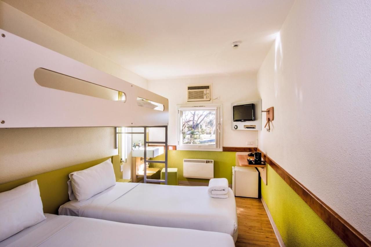 ibis budget Canberra thumbnail 3