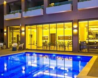 Menta City Boutique Hotel - Rethymnon - Pool