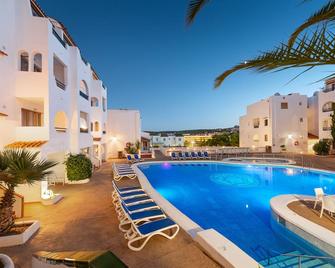 Holiday Park Santa Ponsa - Santa Ponsa - Piscina