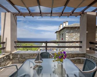 Petradi Hotel - Kalamaki - Balcón
