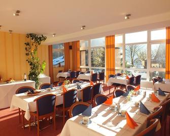 ألتيس دوكتور هاوس - Willingen - مطعم