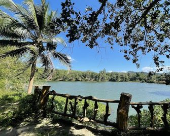 Sawasdee Lagoon Camping & Restaurant - Thai Mueang - Vista del exterior
