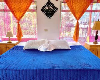 Hotel Minnesota y Centro de Eventos Molina - San Lucas Tolimán - Habitación