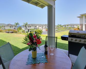 Tropical Kona Resort Townhome Patio and Ocean Views - Kailua-Kona