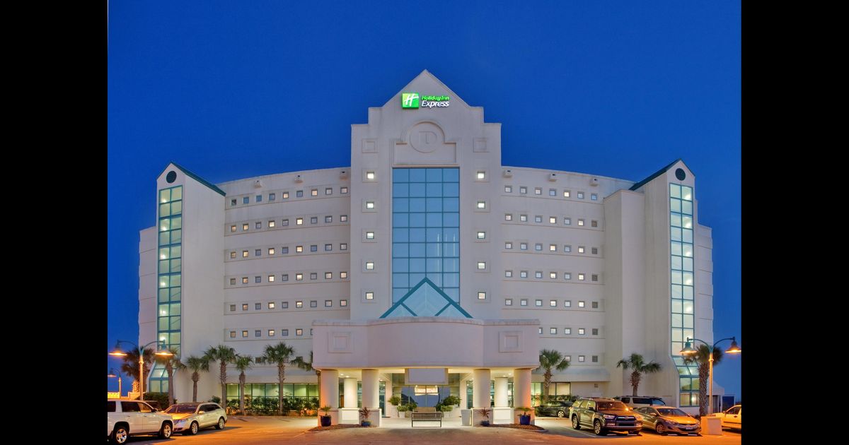 Holiday Inn Express Pensacola Beach from 136. Pensacola Beach Hotels KAYAK