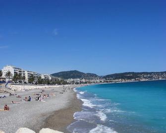 Hotel Magnan - Nizza - Strand